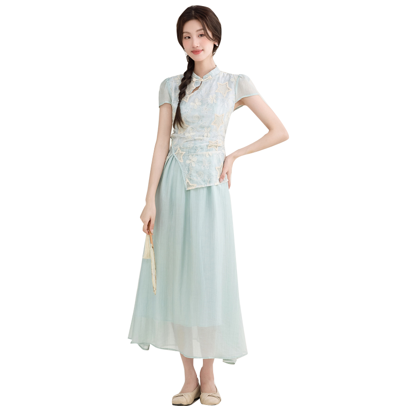 2025 Summer New Chinese Style Embroidered Qipao Dress with Layered Look - Image 5