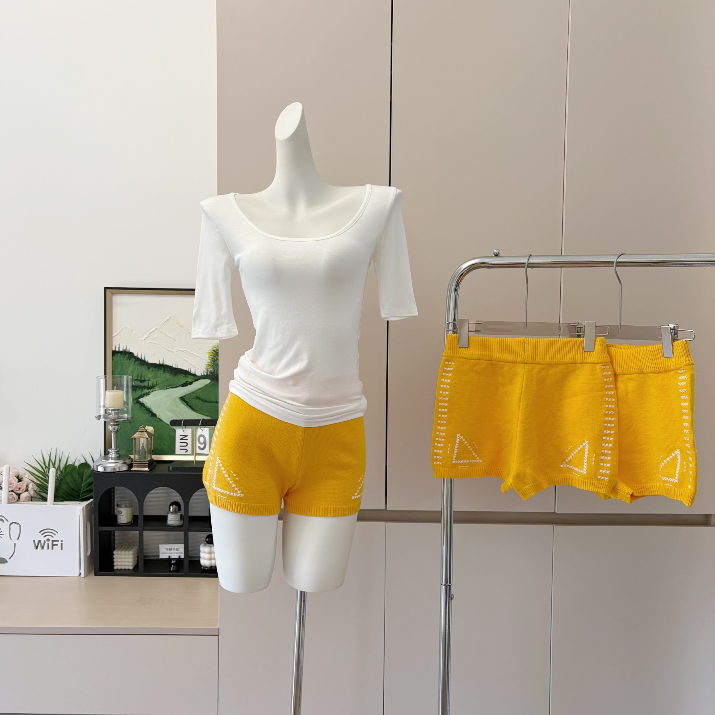 Elegant Women's Summer Two-Piece Set with Short Sleeve T-Shirt and Shorts
