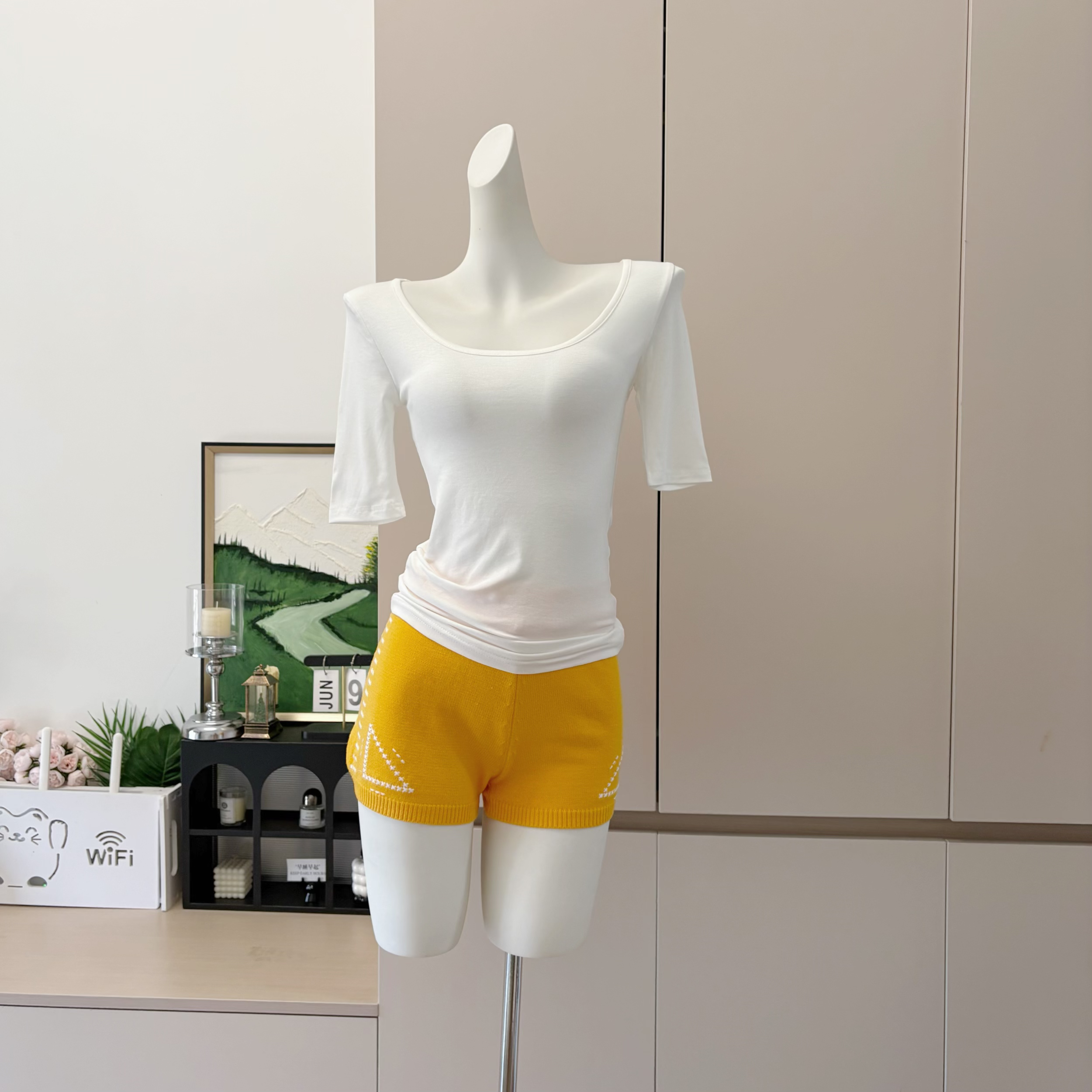 Elegant Women's Summer Two-Piece Set with Short Sleeve T-Shirt and Shorts - Image 2