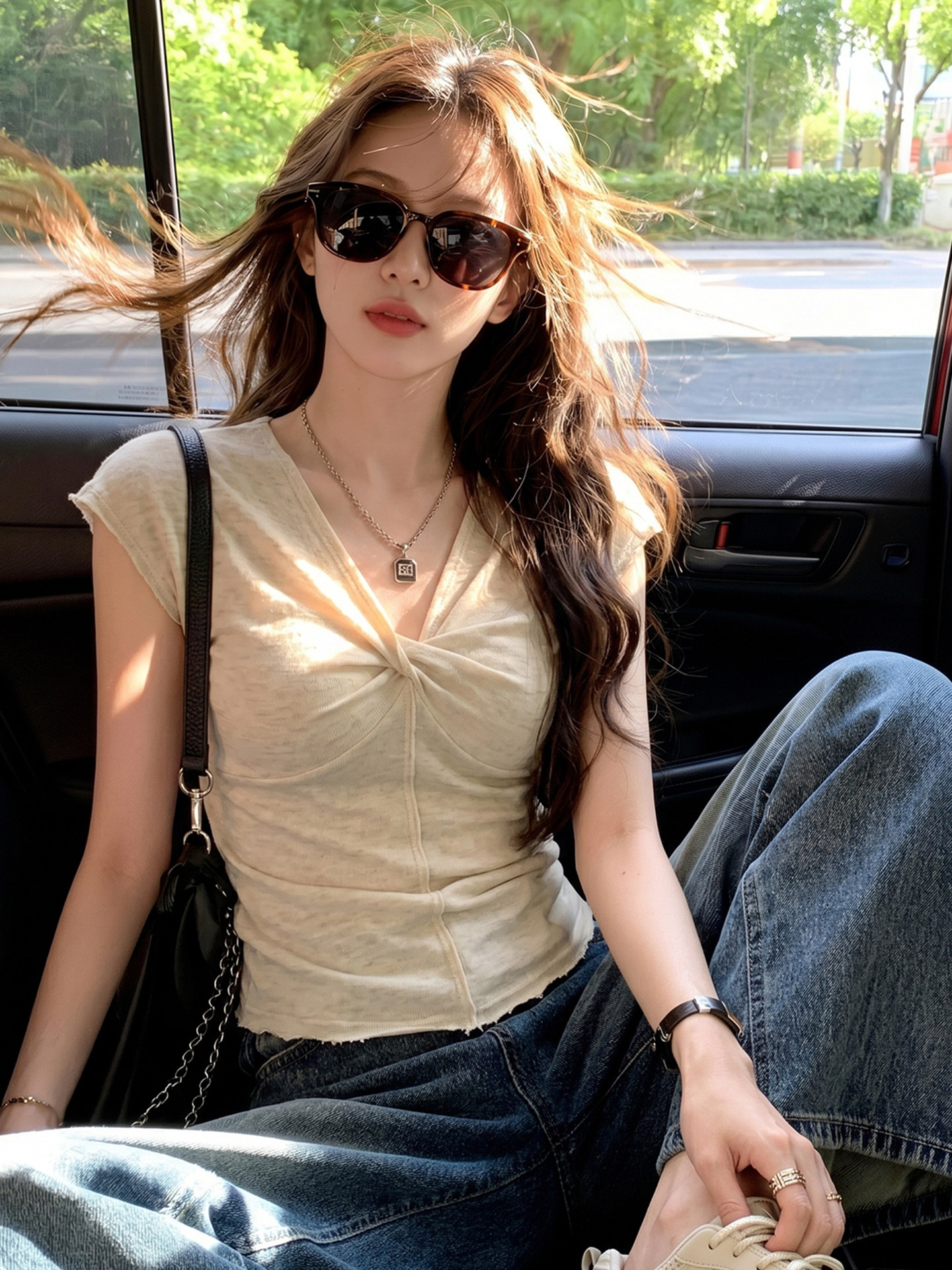 Beige Twist V-Neck Short Sleeve T-Shirt for Women 2026 Summer