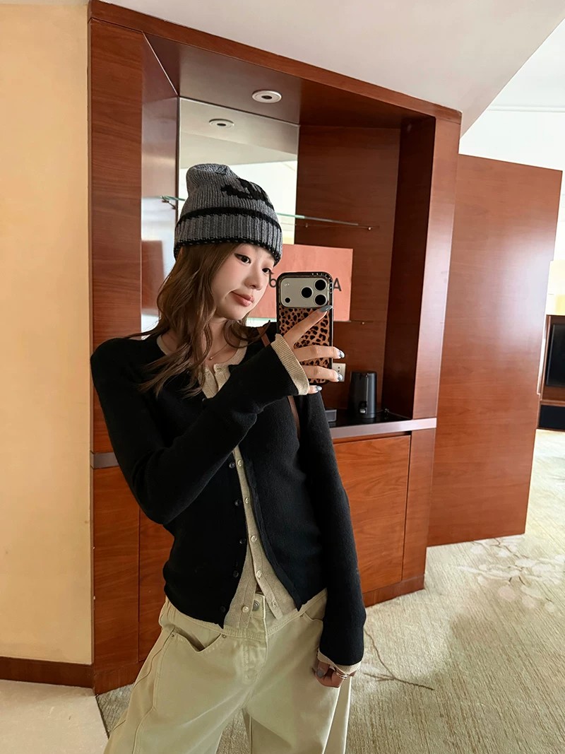 Women's Layered-Look Colorblock Knit Cardigan Top - Image 3