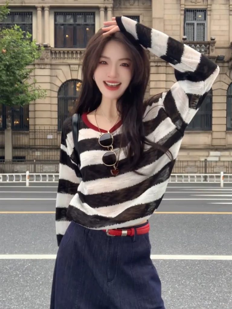 Women's Color Block Striped Sun Protection Long Sleeve Knit Top Lightweight Loose Summer Cover Up